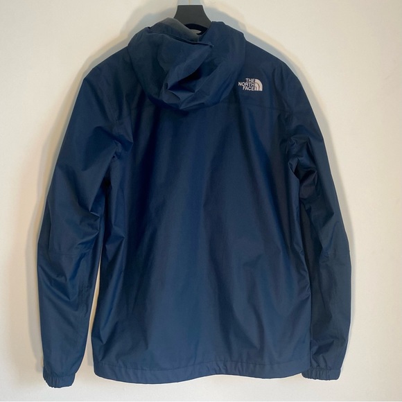 North Face Men’s Blue Raincoat - Picture 2 of 5